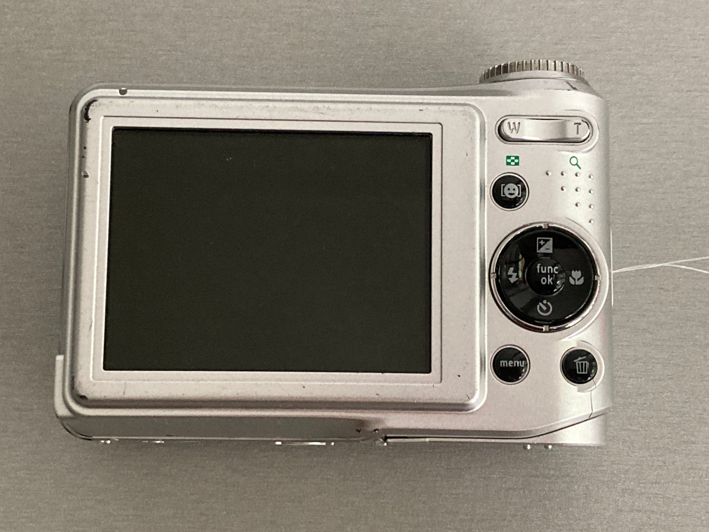 GE A735 7MP Digital Camera