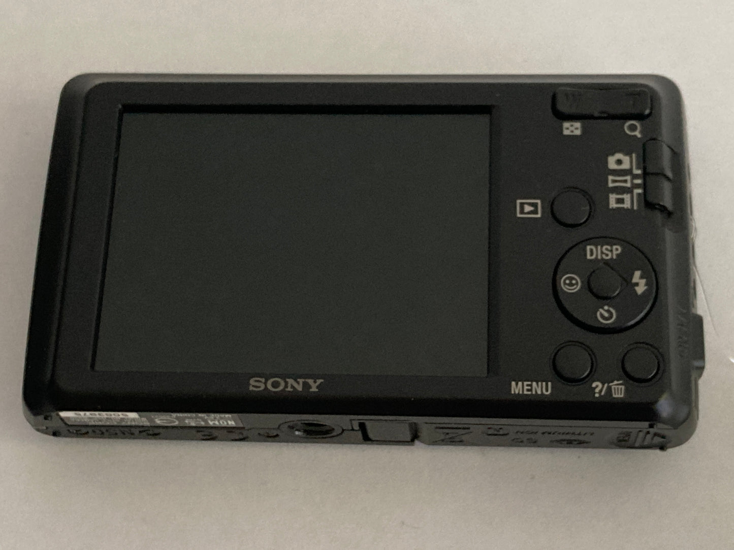 Sony Cyber-Shot DSC-W620 14MP Digital Camera