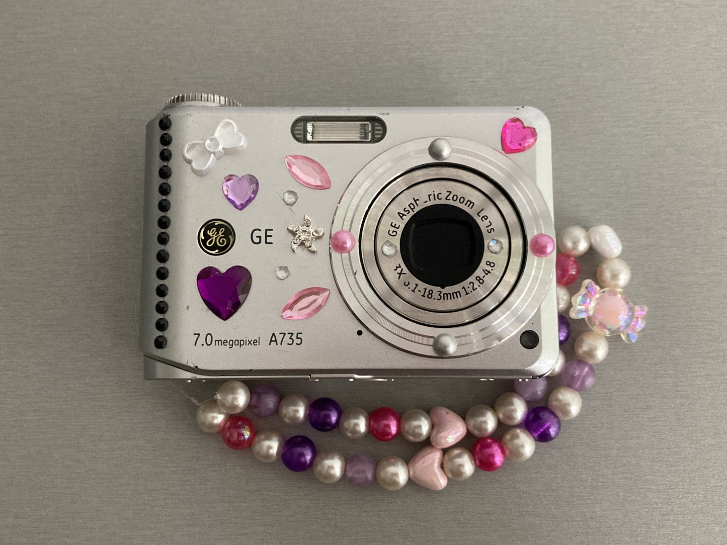 GE A735 7MP Digital Camera