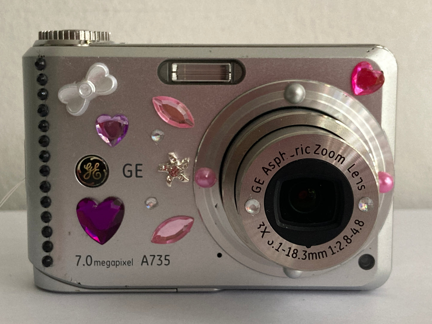 GE A735 7MP Digital Camera