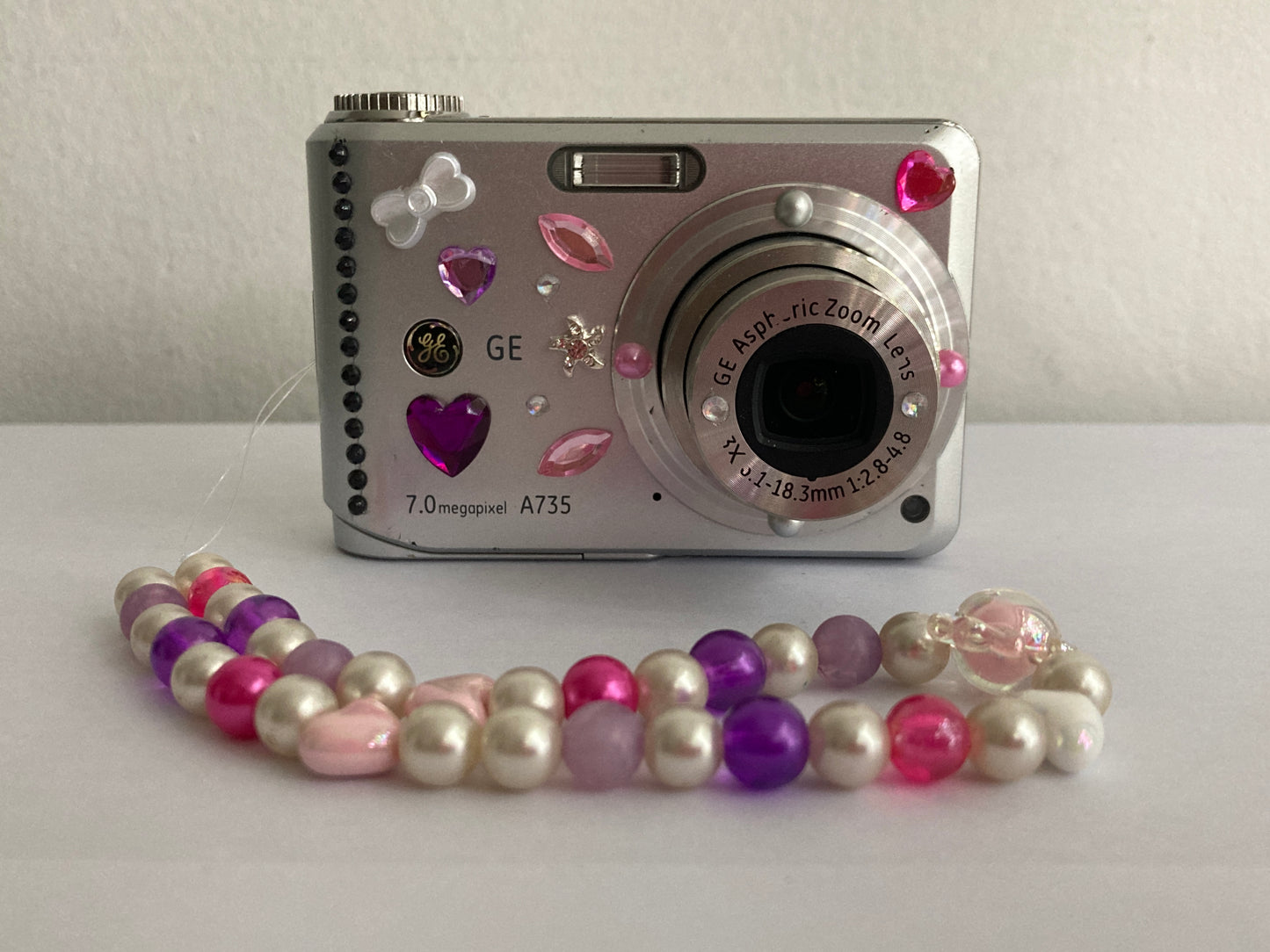 GE A735 7MP Digital Camera